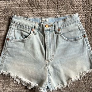 Wrangler Size 25 Frayed Jean Shorts Light Wash